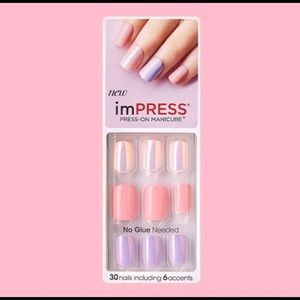 Rare Kiss Impress Nails Short Square Pink